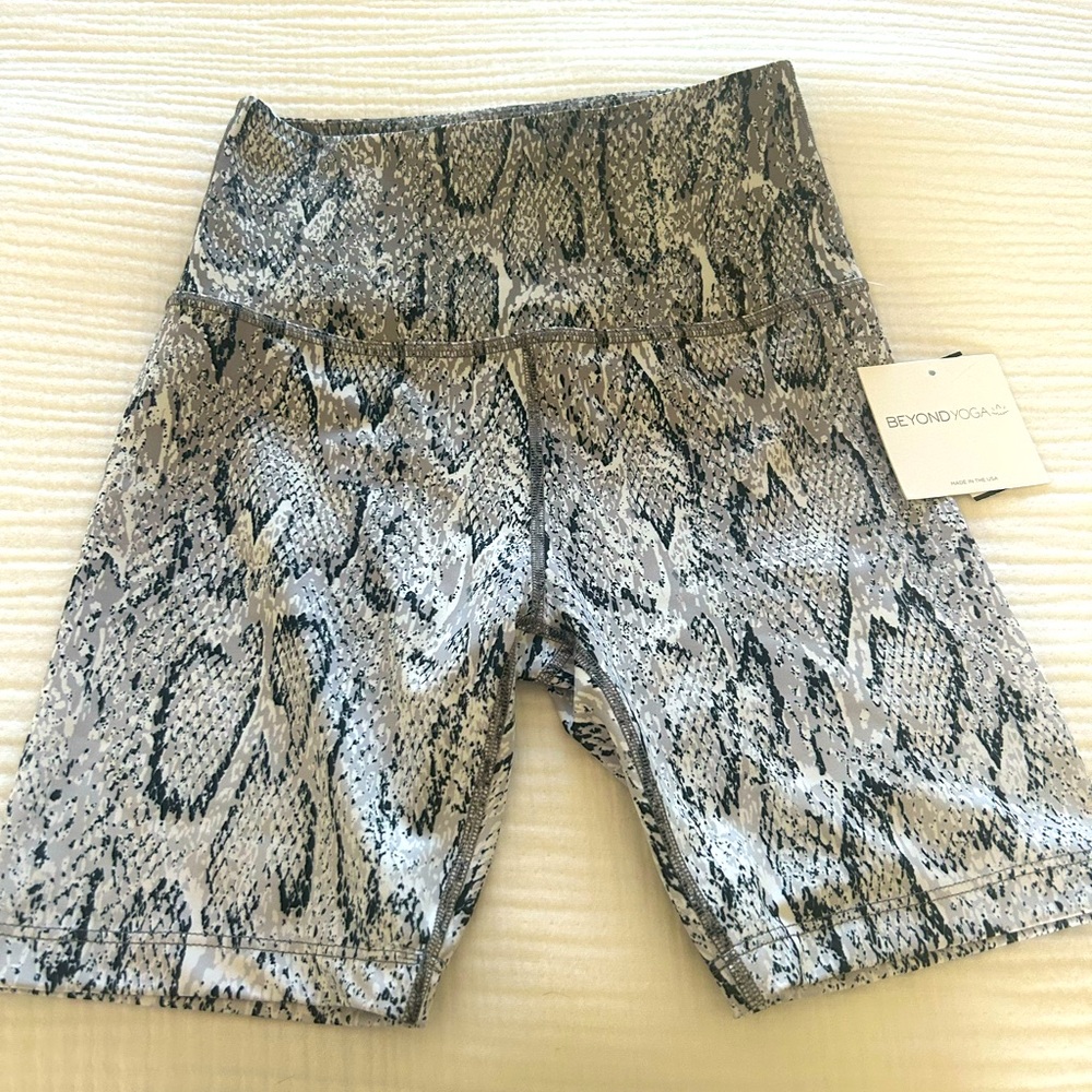 Women’s spandex biker shorts